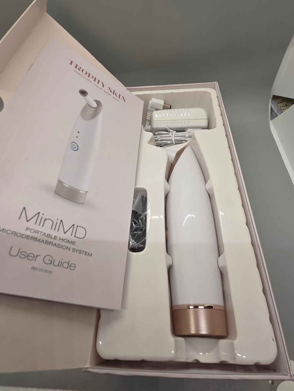 New Trophy Skin Mini MD Portable Home Microdermabrasion System